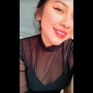 Meet your Posher, Lesli